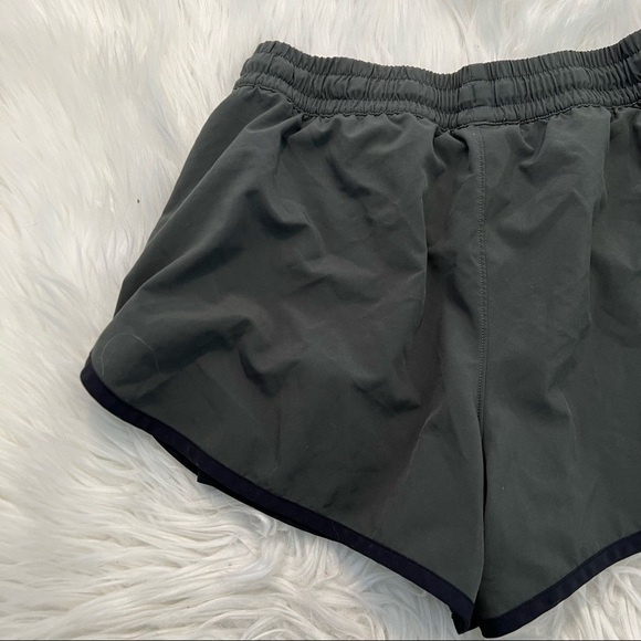 Under Armour Athletic Running Shorts Dark Green - Picture 7 of 7